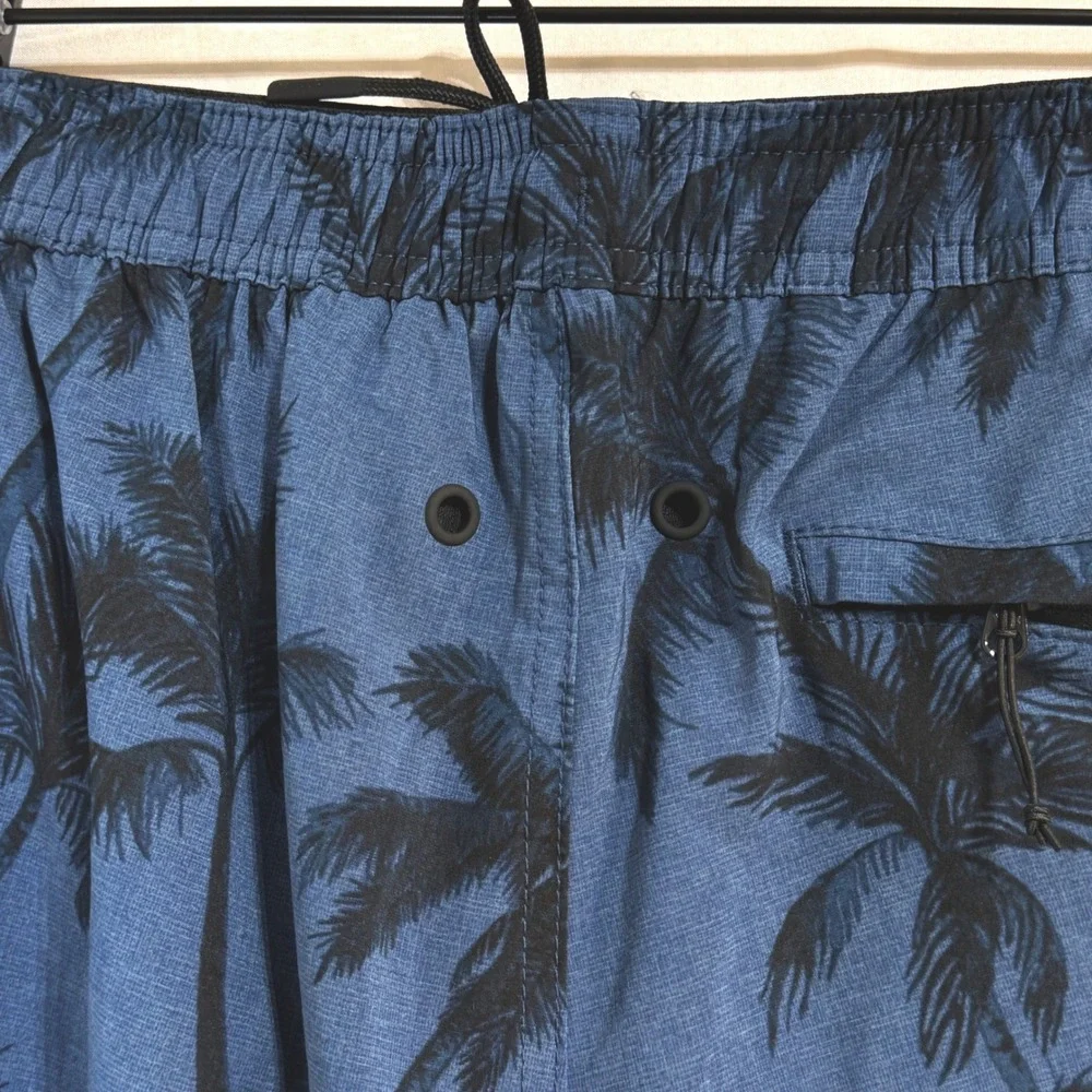 Kirkland Signature Mens Medium Stretch Swim Shorts Blue‎ Palm Tree Lined NWOT